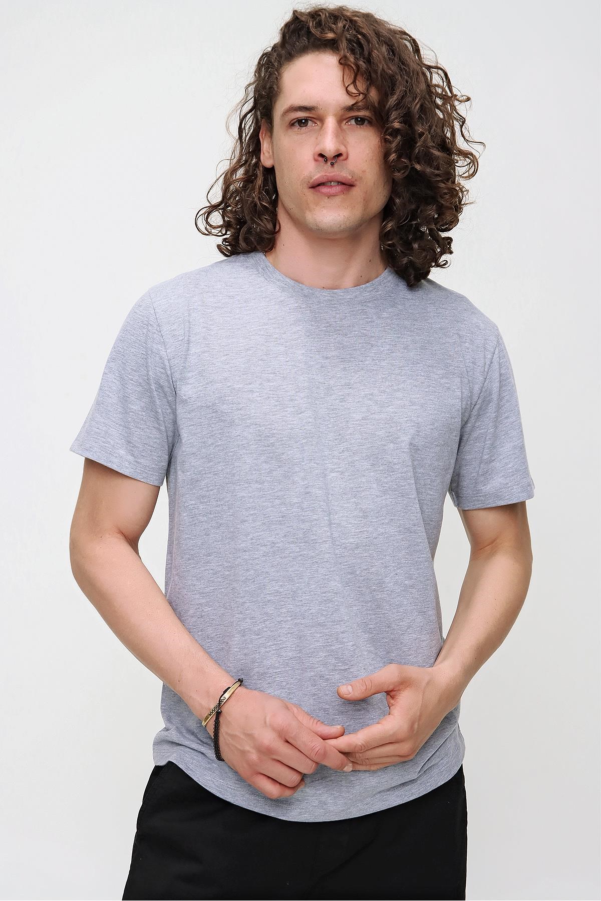 Chuba Erkek Açık Gri Bisiklet Yaka Regular Fit Basic Pamuklu T-Shirt 21S101