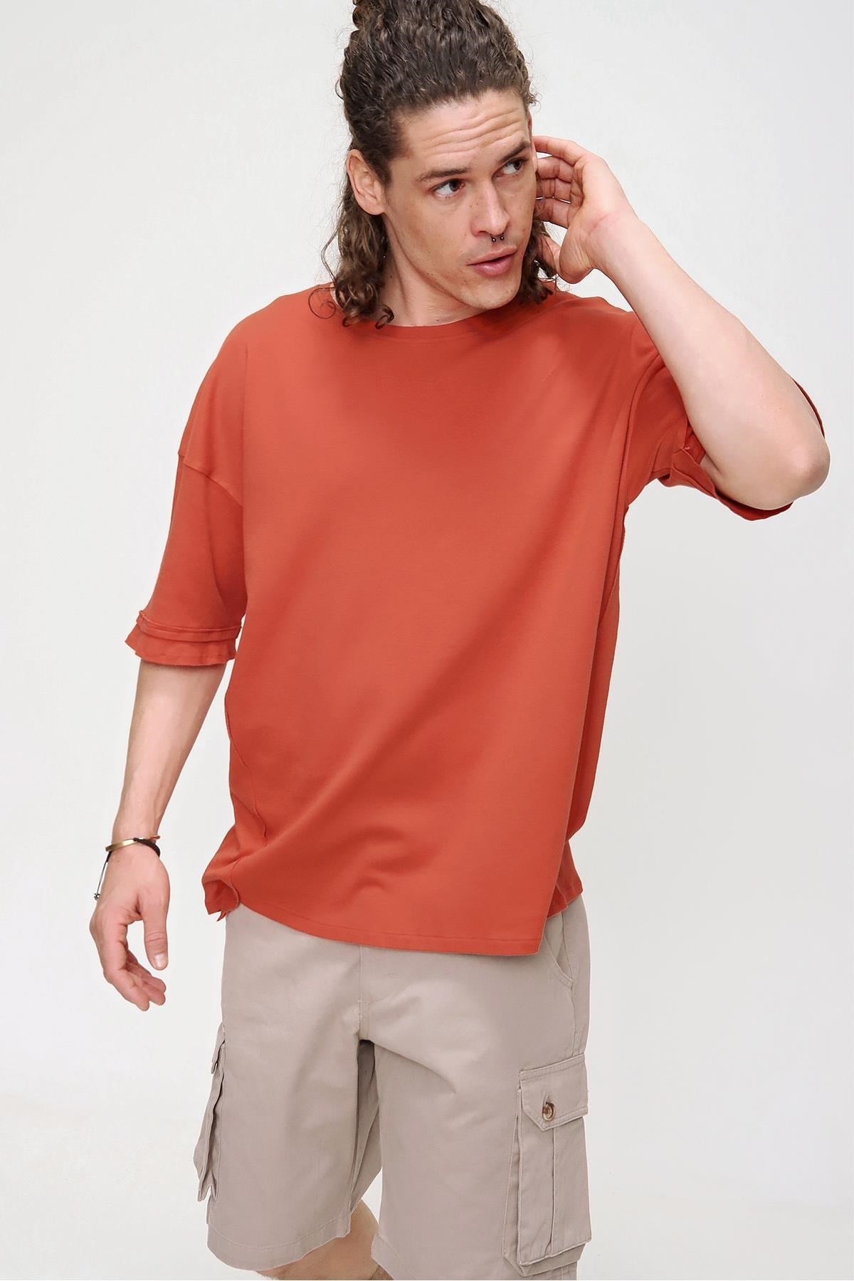 Chuba Erkek Premium Bisiklet Yaka Dokulu Oversize Spor Kesim t-Shirt 21S105