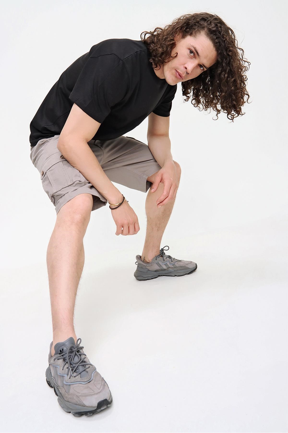 Chuba Erkek Siyah Bisiklet Yaka Regular Fit Basic Pamuklu T-Shirt 21S101