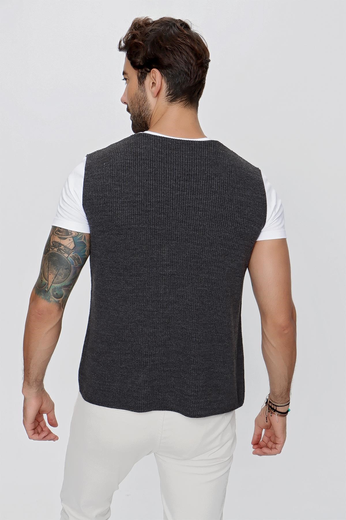 CHUBA Erkek Süs Cepli Regular Fit Triko Yelek Antrasit 23W218
