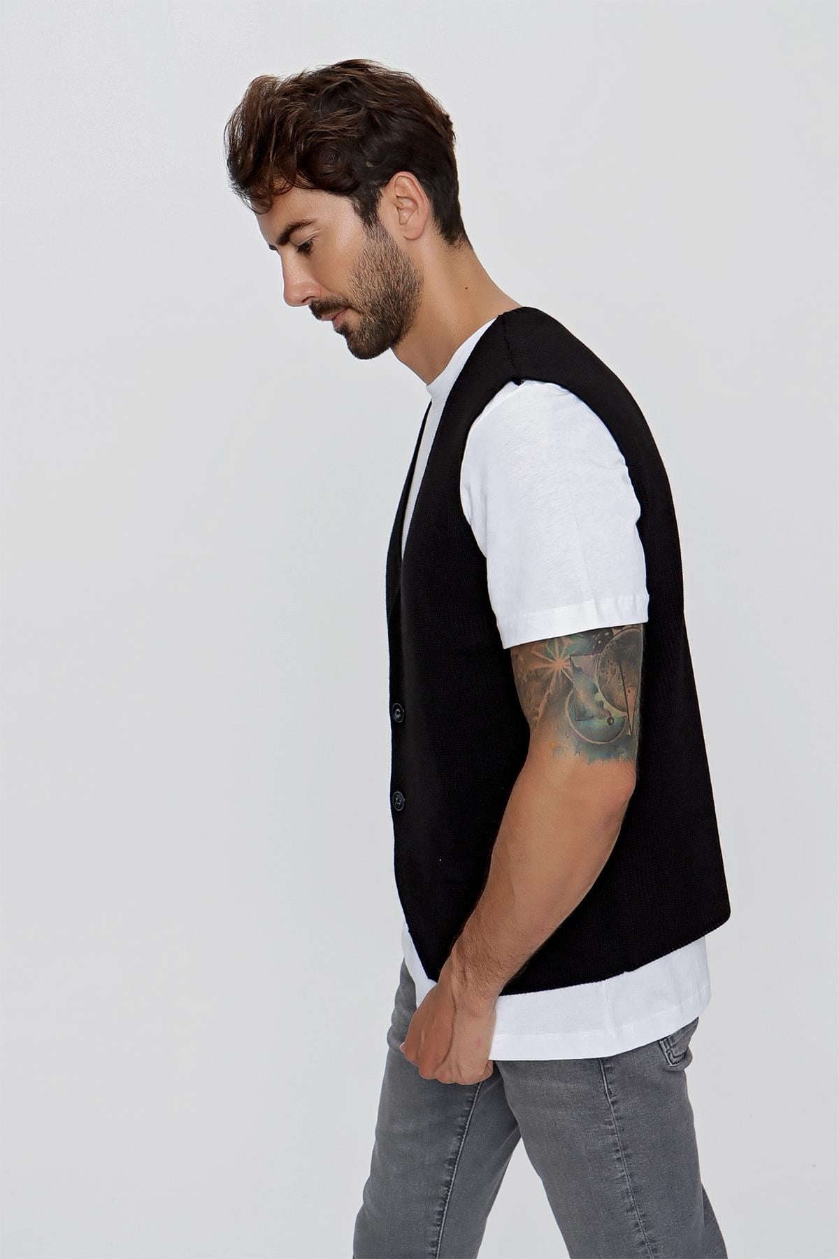 CHUBA Erkek Süs Cepli Regular Fit Triko Yelek Siyah 23W218