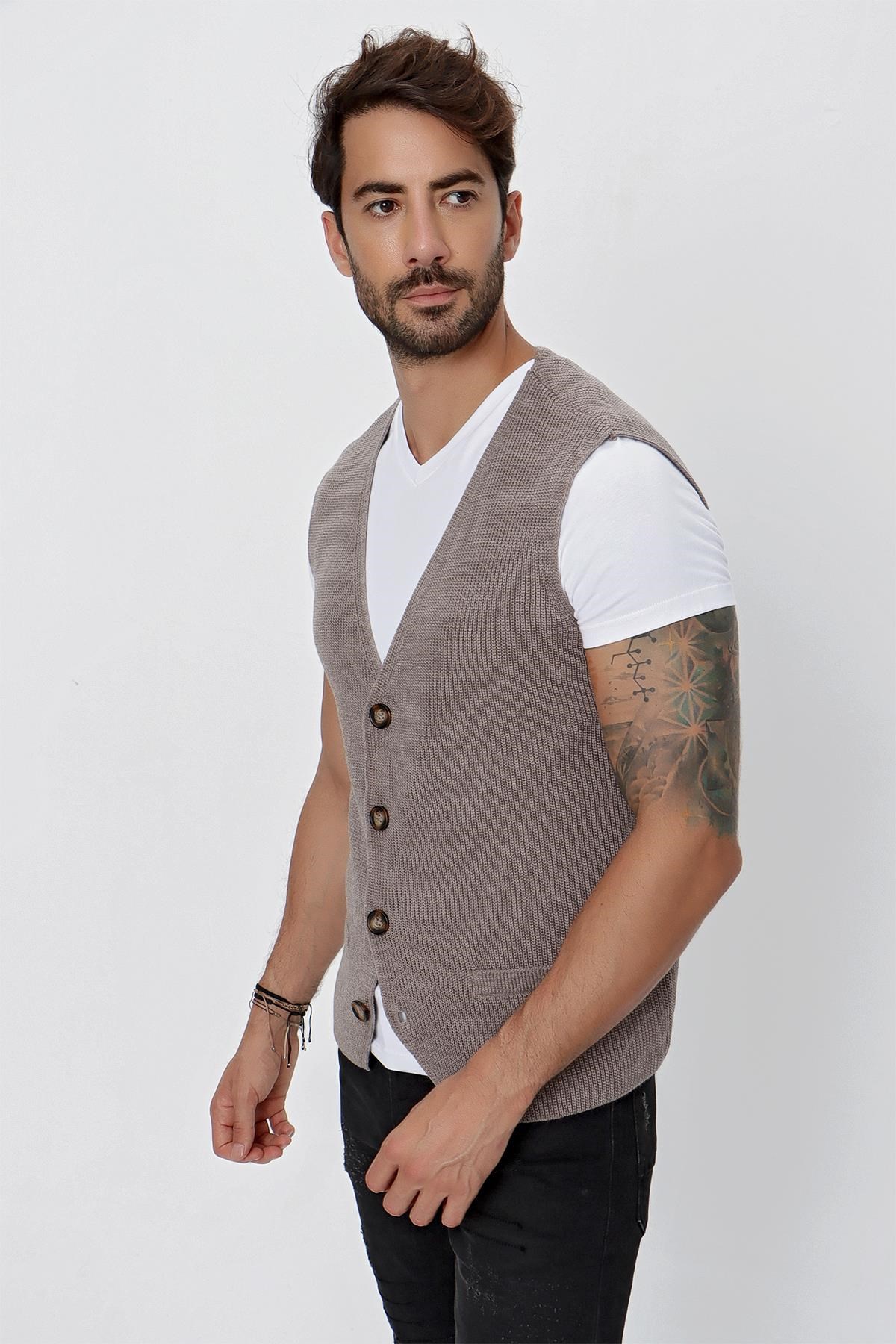 CHUBA Erkek Süs Cepli Regular Fit Triko Yelek Vizon 23W218