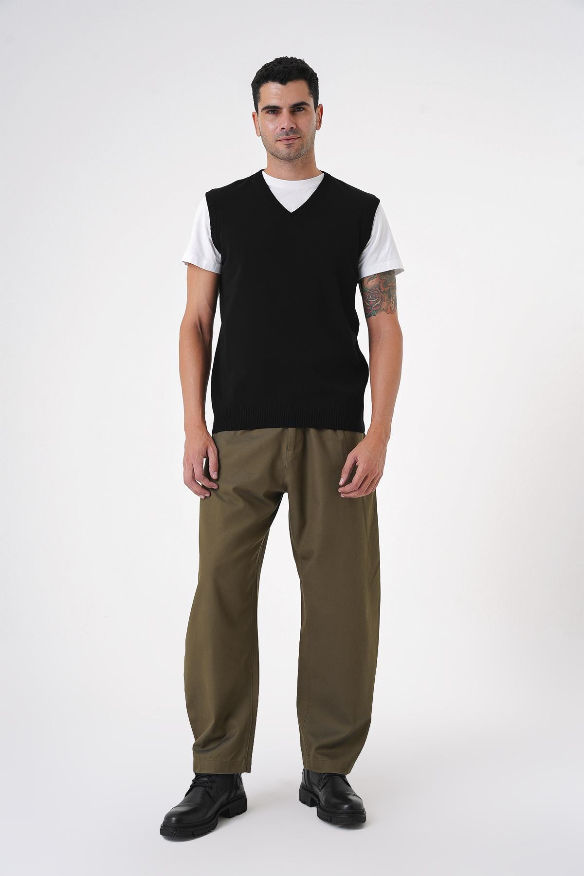 Chuba Erkek V Yaka Regular Fit Triko Süveter Siyah 25W2001