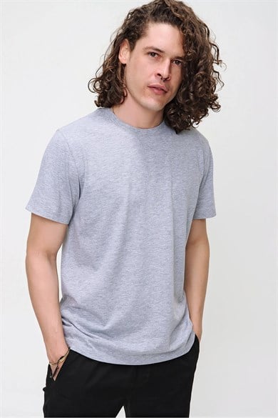 Chuba Erkek Açık Gri Bisiklet Yaka Regular Fit Basic Pamuklu T-Shirt 21S101