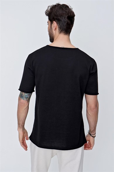 Chuba Erkek Bisiklet Yaka Geniş Kalıp Pamuklu İnce Triko T-Shirt Siyah 22SM210