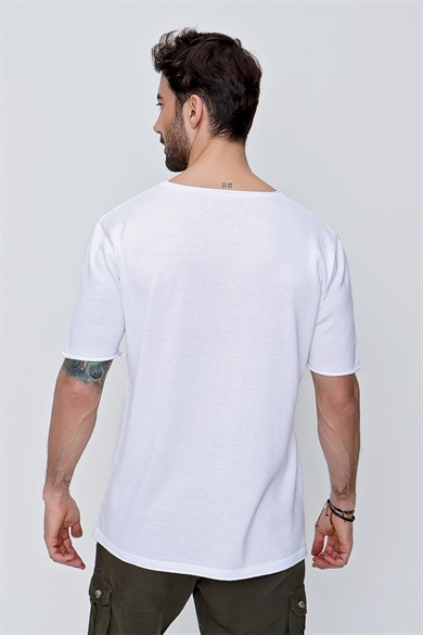 Chuba Erkek Bisiklet Yaka Geniş Kalıp Pamuklu İnce Triko T-Shirt Beyaz 22SM210