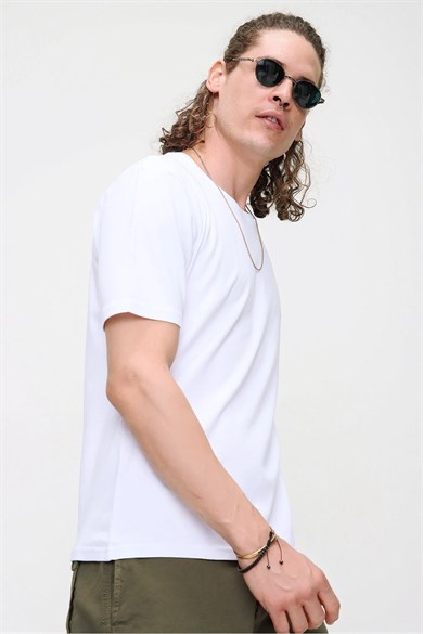 Chuba Erkek Premium Bisiklet Yaka Dokulu Regular Fit Basic T-Shirt 21S103