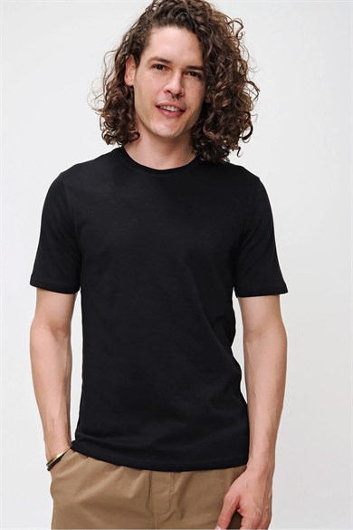 Chuba Erkek Premium Bisiklet Yaka Dokulu Regular Fit Basic T-Shirt 21S103