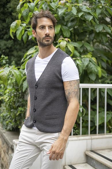 CHUBA Erkek Süs Cepli Regular Fit Triko Yelek Antrasit 23W218