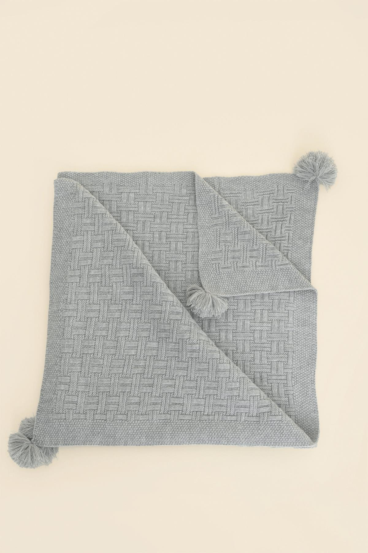 Chuba Çocuk Hasır Desenli Ponponlu Triko Battaniye (80cmx100cm) Gri CHKIDS203