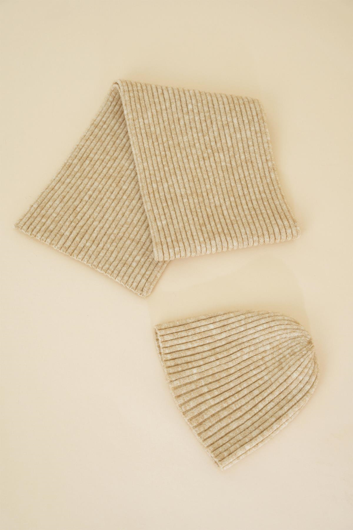 Chuba Çocuk Yumuşak Tuşeli Fitilli Atkı Bere Takımı 3-6 Yaş Bej CHKIDS101