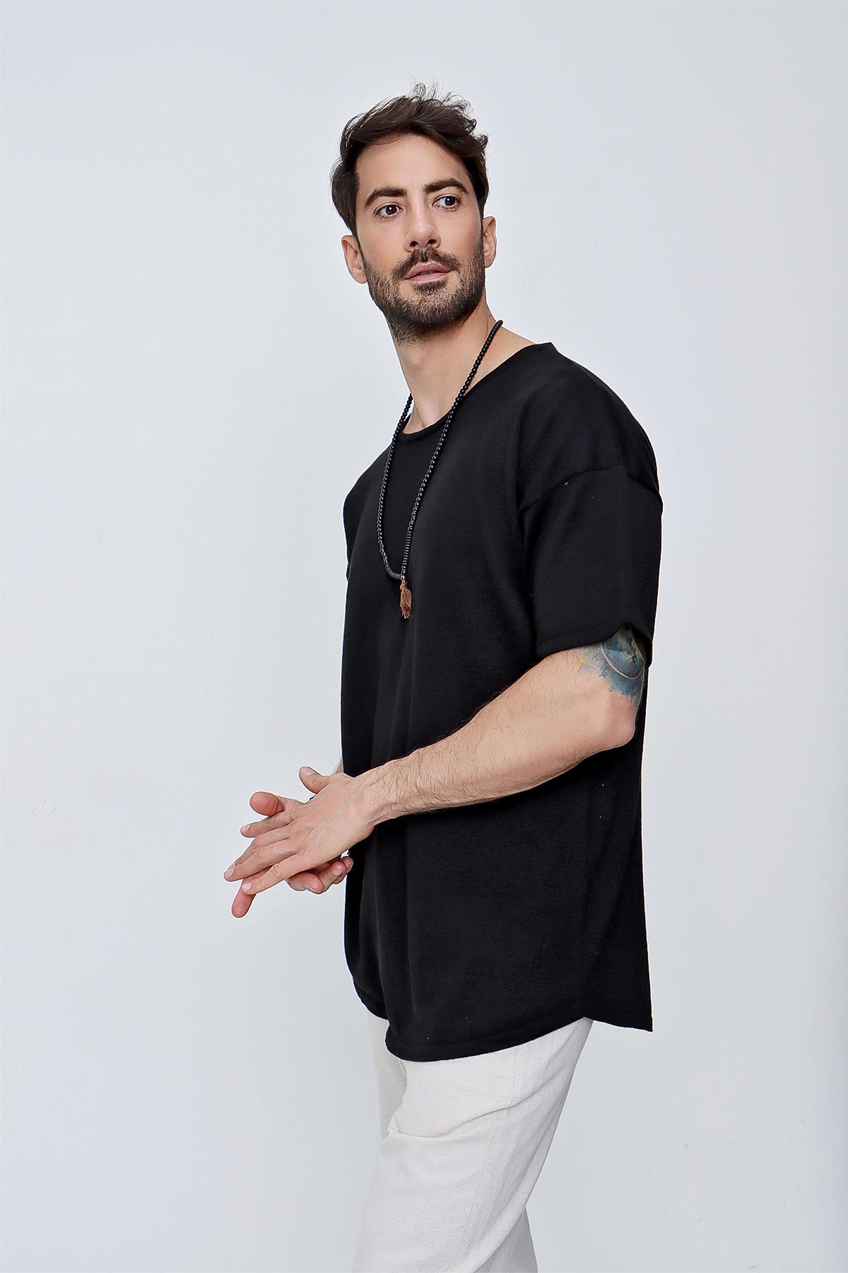 Chuba Erkek Bisiklet Yaka Oversize Fit Pamuklu İnce Triko T-Shirt Siyah  22SM205