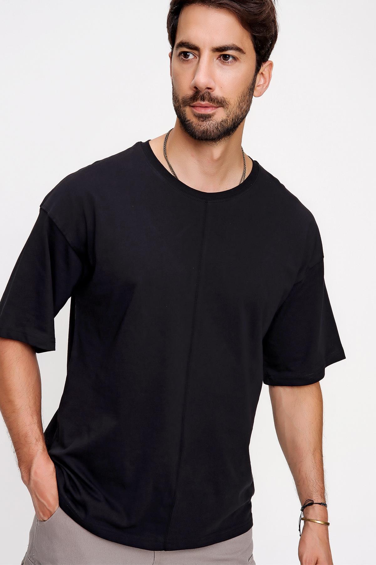 Chuba Erkek Bisiklet Yaka Oversize Orta Dikiş Detaylı Siyah Basic T-Shirt 21S109