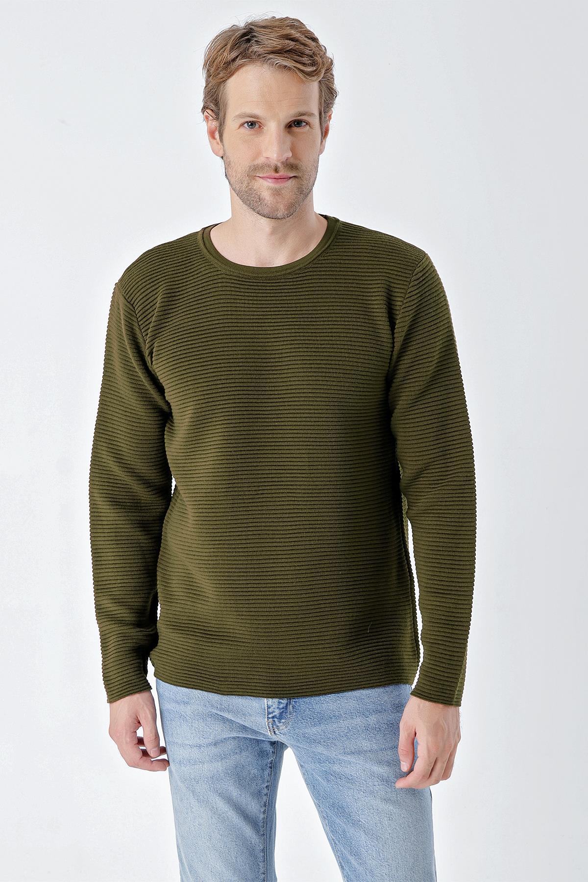 Chuba Erkek Bisiklet Yaka Standart Fit Dokulu Casual Triko Kazak Koyu Haki 24W201
