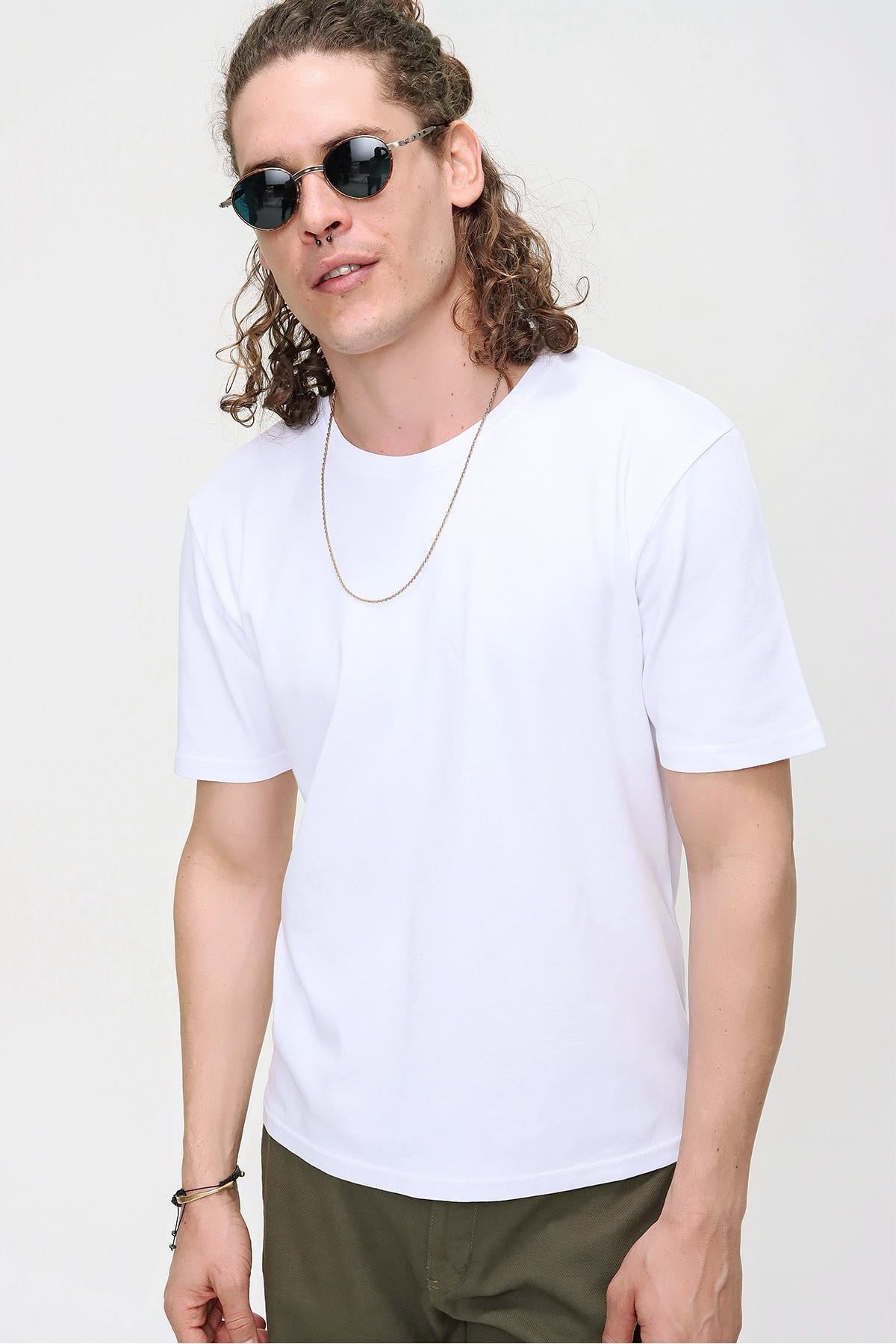 Chuba Erkek Premium Bisiklet Yaka Dokulu Regular Fit Basic T-Shirt 21S103