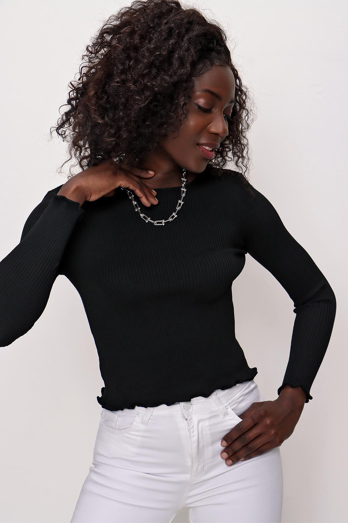 Chuba Kadın Bisiklet Yaka Fırfırlı İnce Triko Kazak Siyah 22SW305