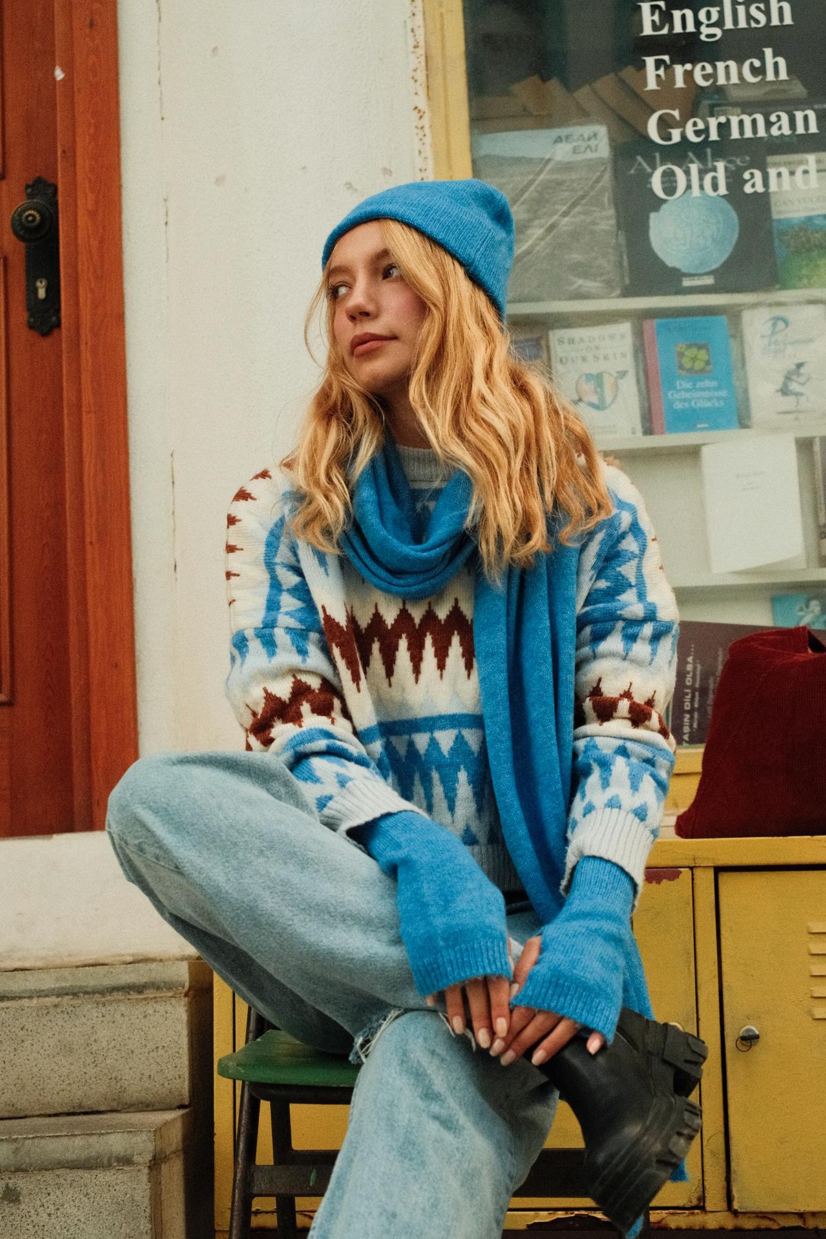 Chuba Kadın Triko Atkı & Bere & Eldiven Üçlü Takım Set Mavi 26W5006