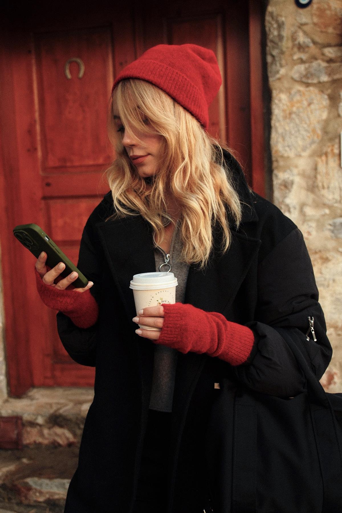 Chuba Kadın Triko Bere ve Eldiven İkili Takım Set Kırmızı 26W5005