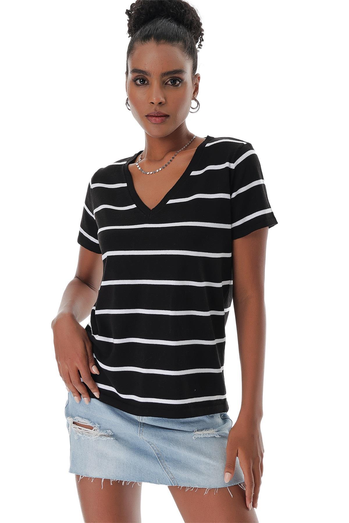 Chuba Kadın V Yaka İnce Çizgili Pamuklu Marin Triko T-Shirt Siyah-Beyaz 23S1007