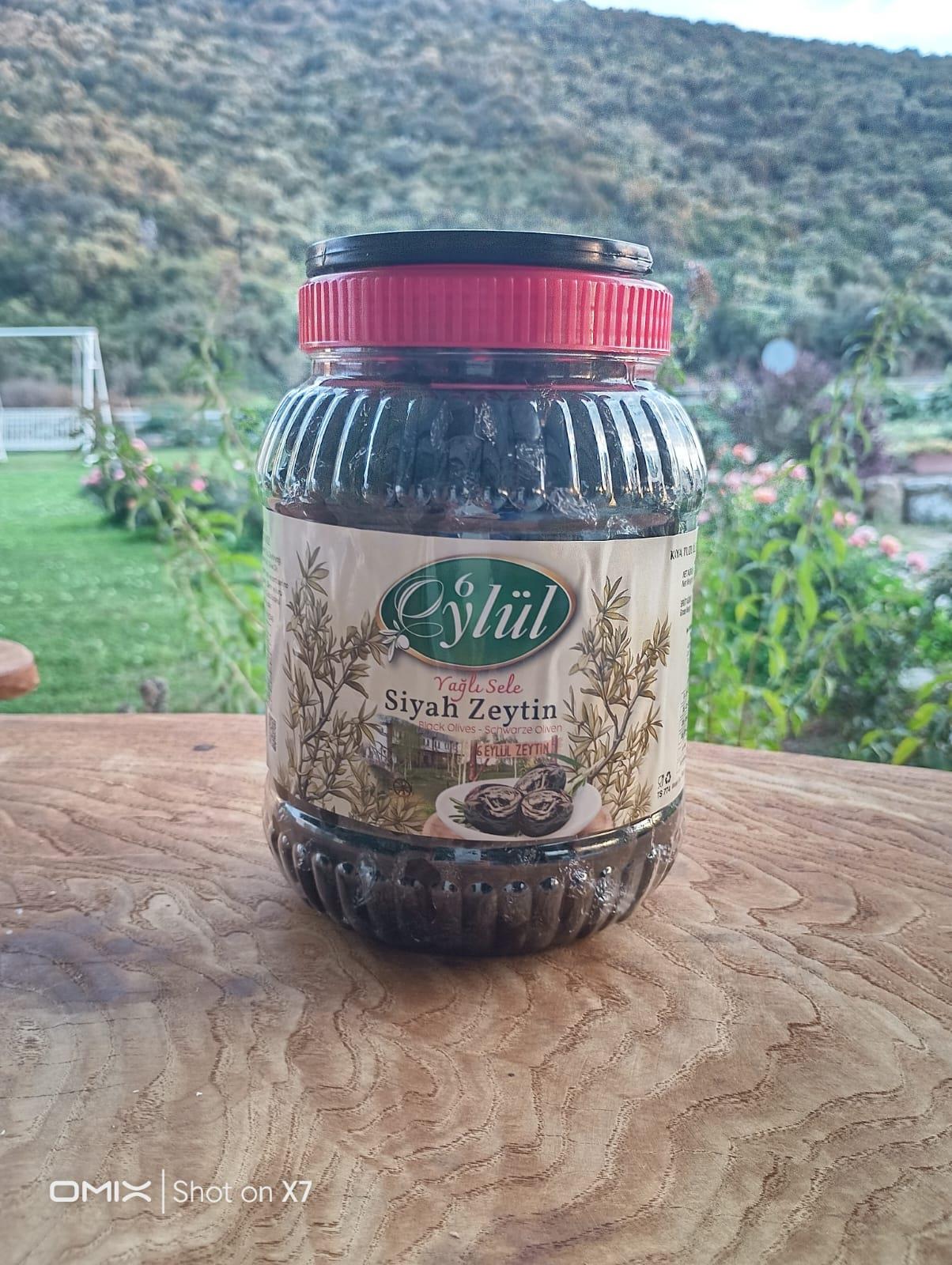 Yağlı Siyah Sele Zeytin-1000gr
