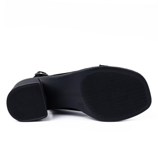 Beety 251 4916 26YS Kadın Günlük Sandalet Siyah Süet