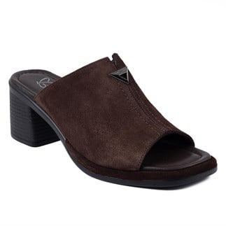 Beety 4934 26YT Kadın Günlük Terlik Kahverengi Süet