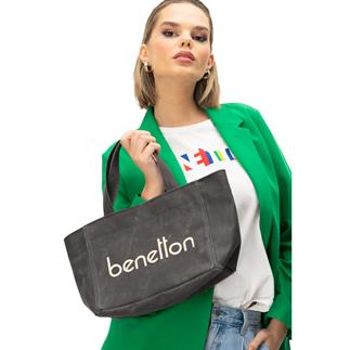 Женская сумочка Benetton Bnt 1102 черного цвета