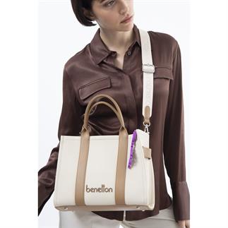 Женская сумочка Benetton Bnt 1526 бежевого цвета