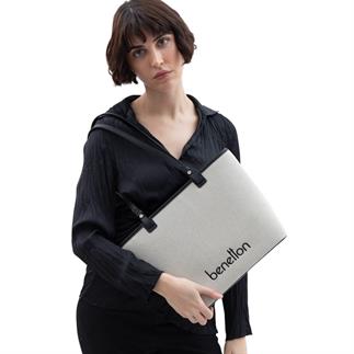 Benetton Bnt 1542 женская сумка на руку черная