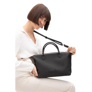 Benetton Bnt 1612 женская сумка на руку черная