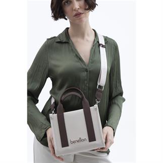 Benetton Bnt 1620 женская сумка на рукав бежево-коричневый