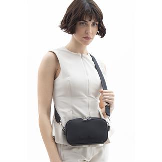 Benetton Bnt 1626 женская сумка на руку черная