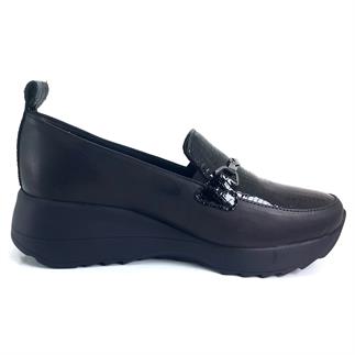 Mammamia 3485 24KA Женская повседневная обувь из черной египетской лакированной кожи