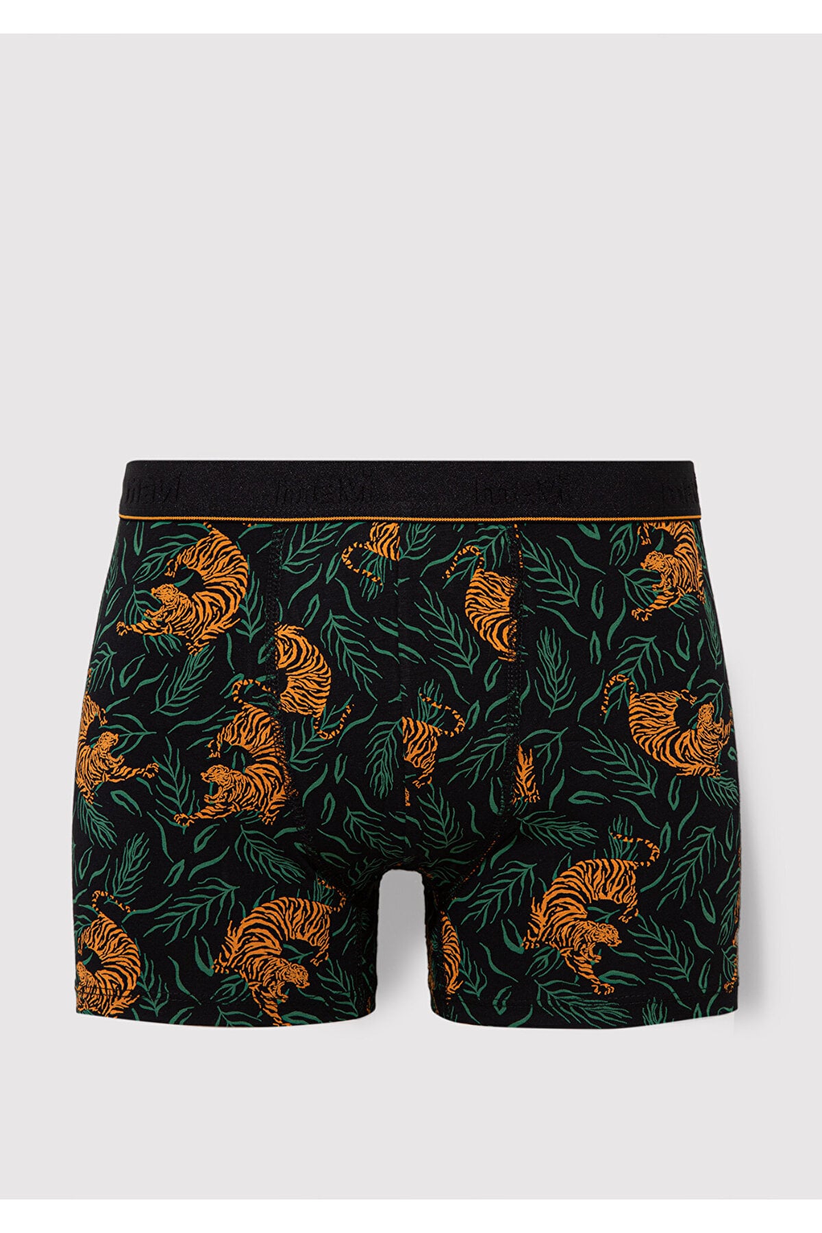 26y Boxer