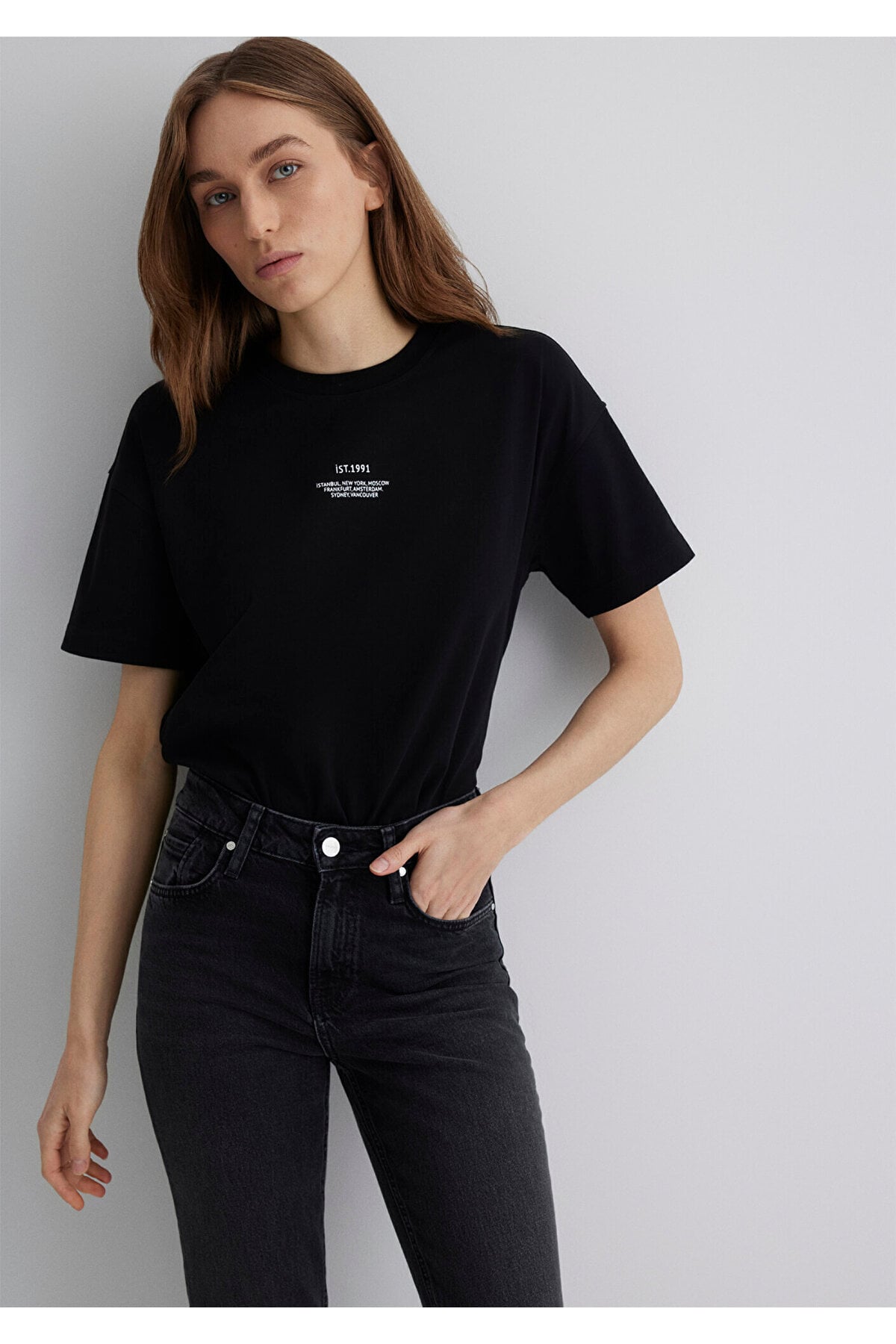 Baskılı Siyah Tişört Loose Fit / Bol Rahat Kesim 1613212-900