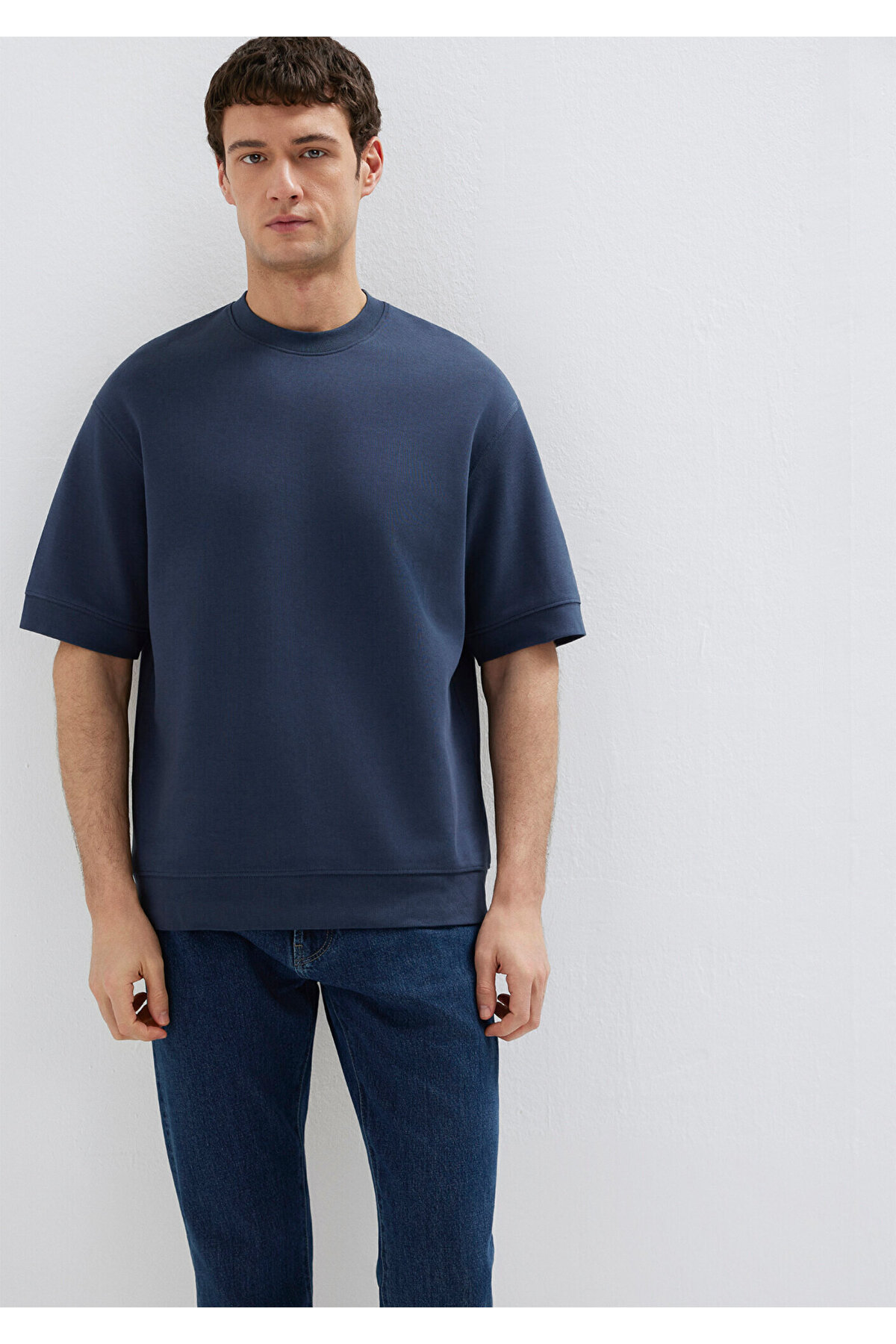 Bisiklet Yaka Lacivert Tişört Loose Fit / Bol Rahat Kesim 0611614-70490
