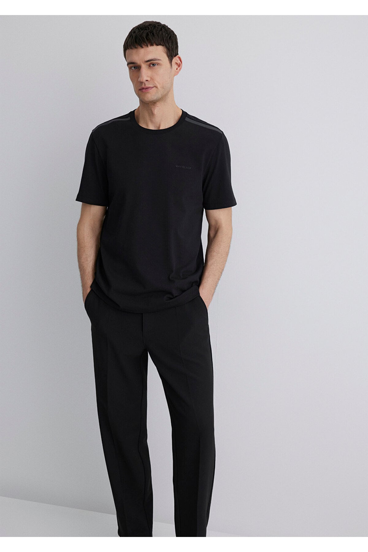 Black Siyah Tişört Regular Fit / Normal Kesim 0612689-900