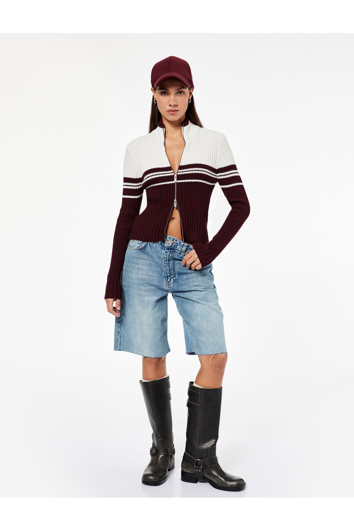 Dik Yaka Slim Fit Uzun Kollu Çizgili Fermuarlı Triko Hırka