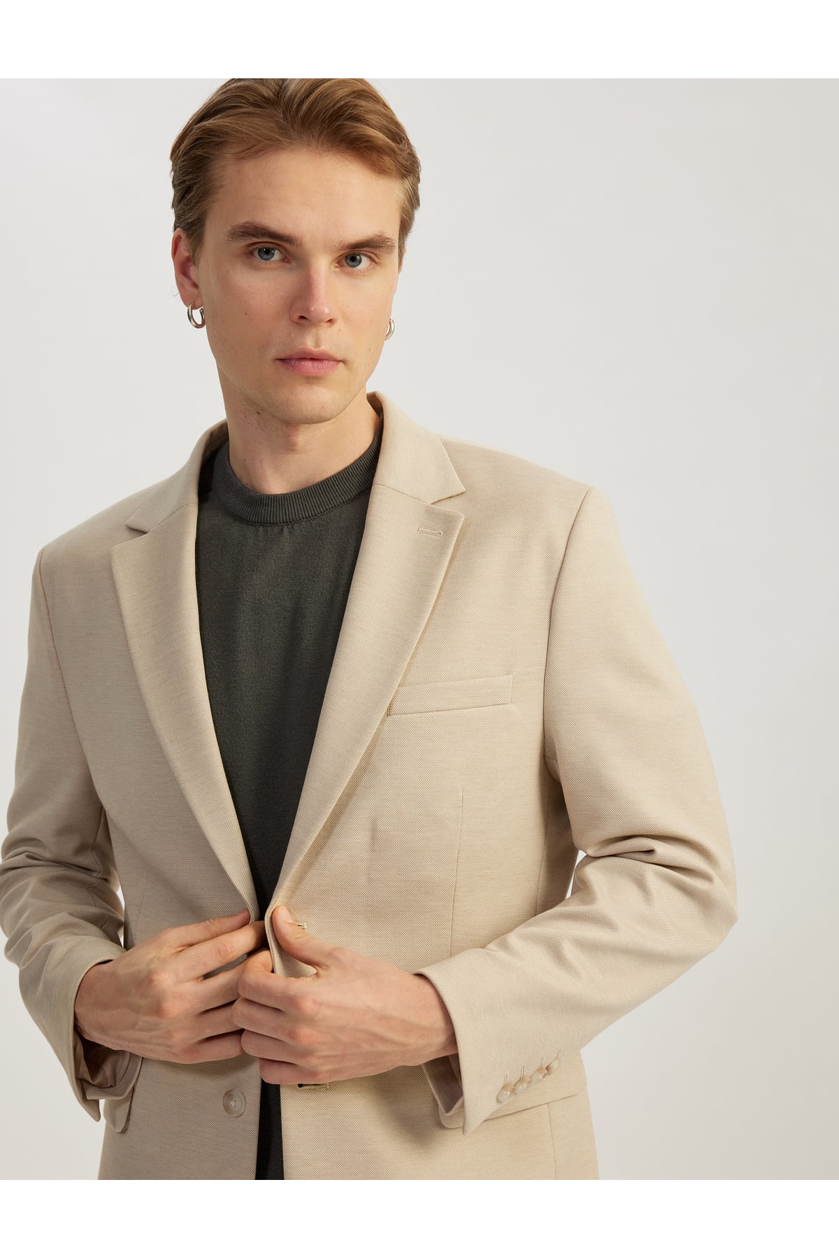 Düğmeli Cepli Viskon Karışımlı Pike Kumaş Mono Yaka Slim Fit Blazer Ceket
