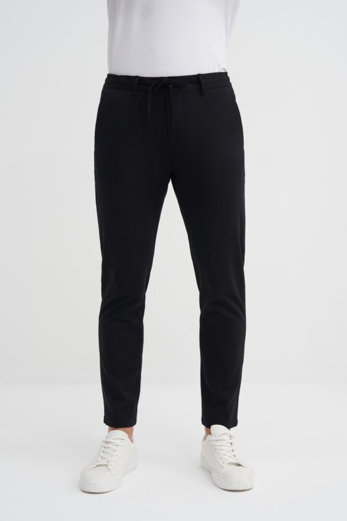 ERKEK PREMIUM SPOR PANTOLON SLİM FİT SİYAH 0270