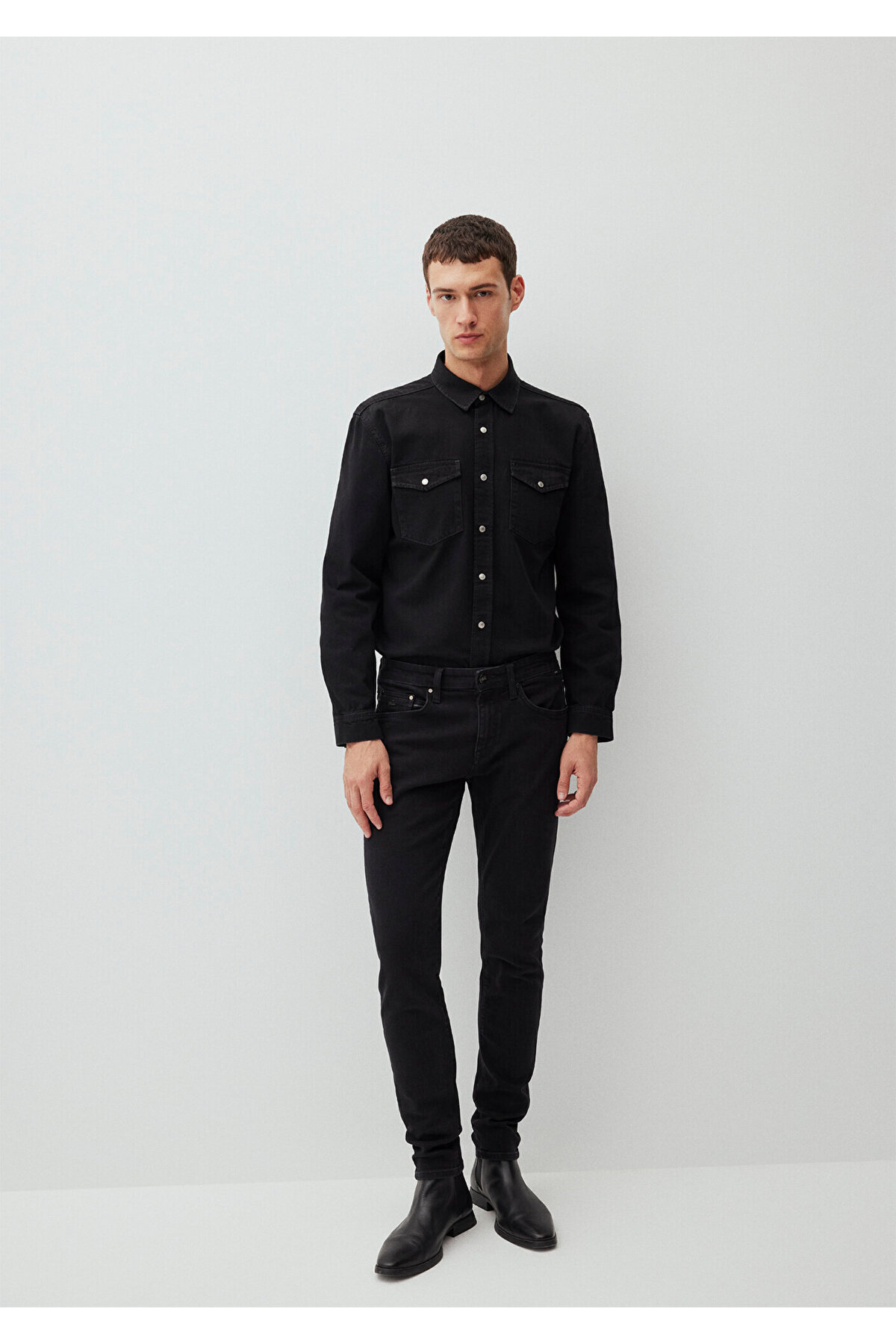 James Deep Smoke Lux Black