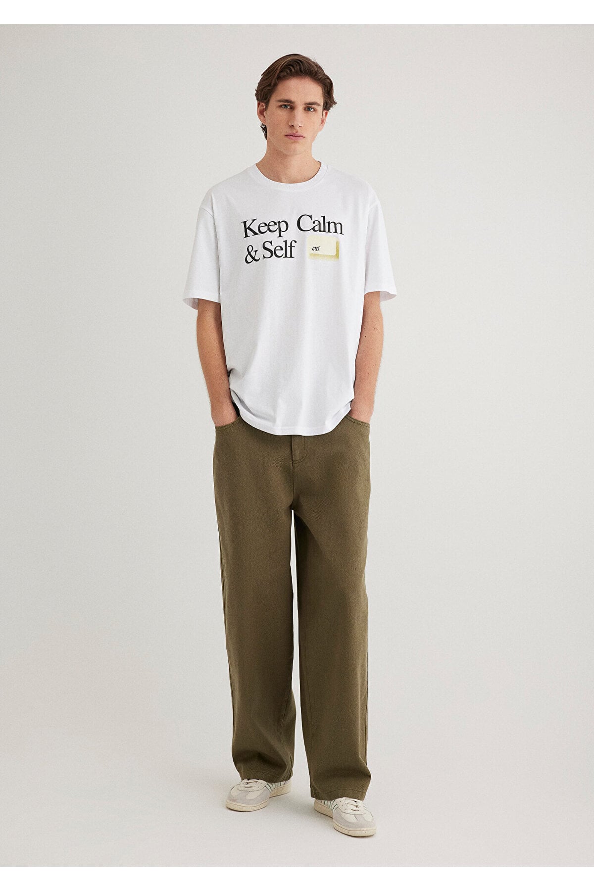 Keep Calm Baskılı Beyaz Tişört Loose Fit / Bol Rahat Kesim 0612463-620