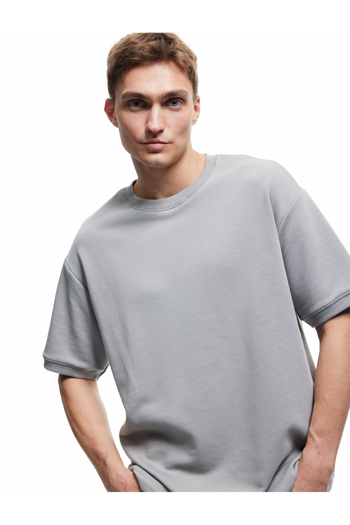 Kısa Kollu Bisiklet Yaka Tok Kumaş Şardonlu Basic Oversize Tişört