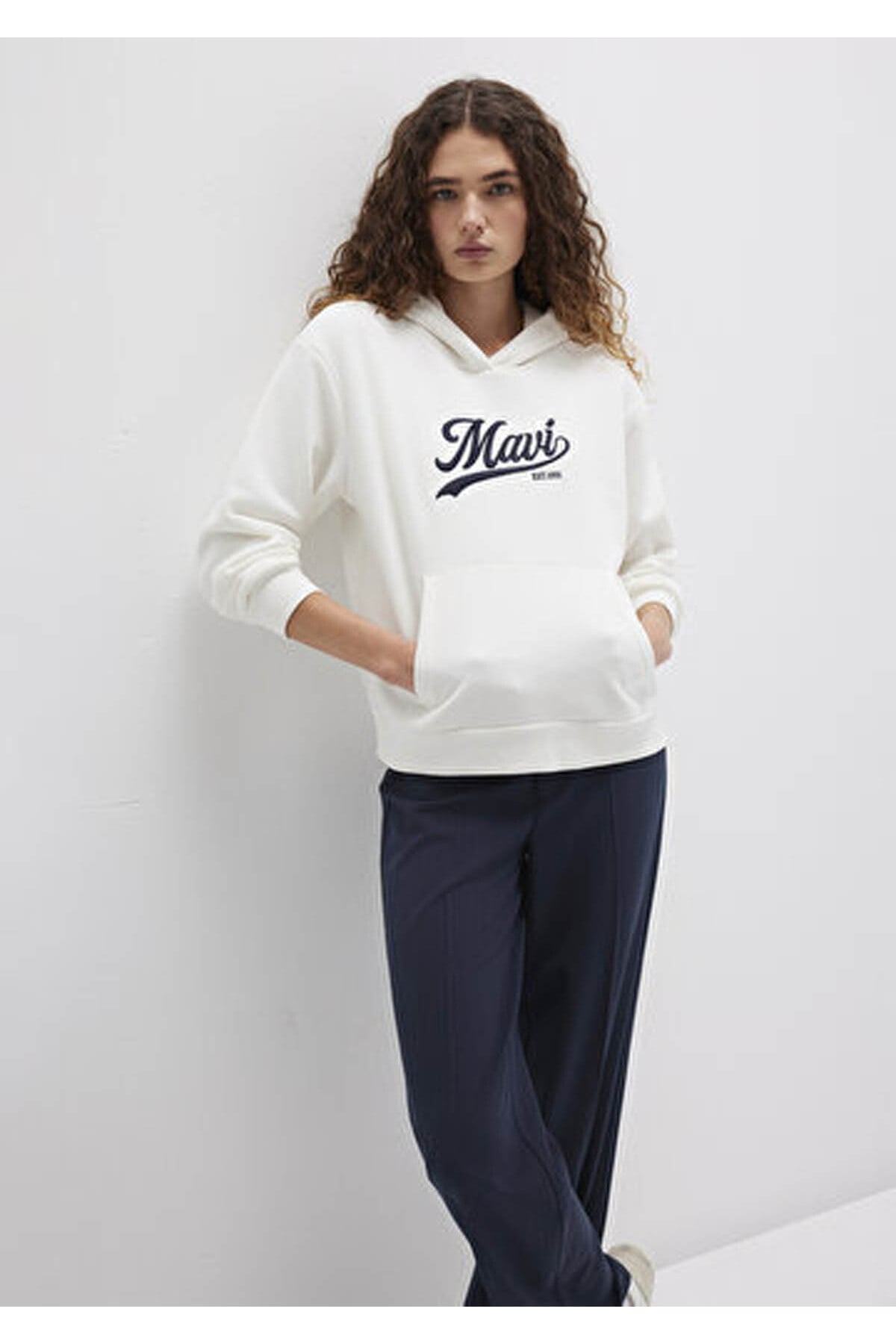 Logo Baskılı Kapüşonlu Beyaz Sweatshirt 1S10420-80194