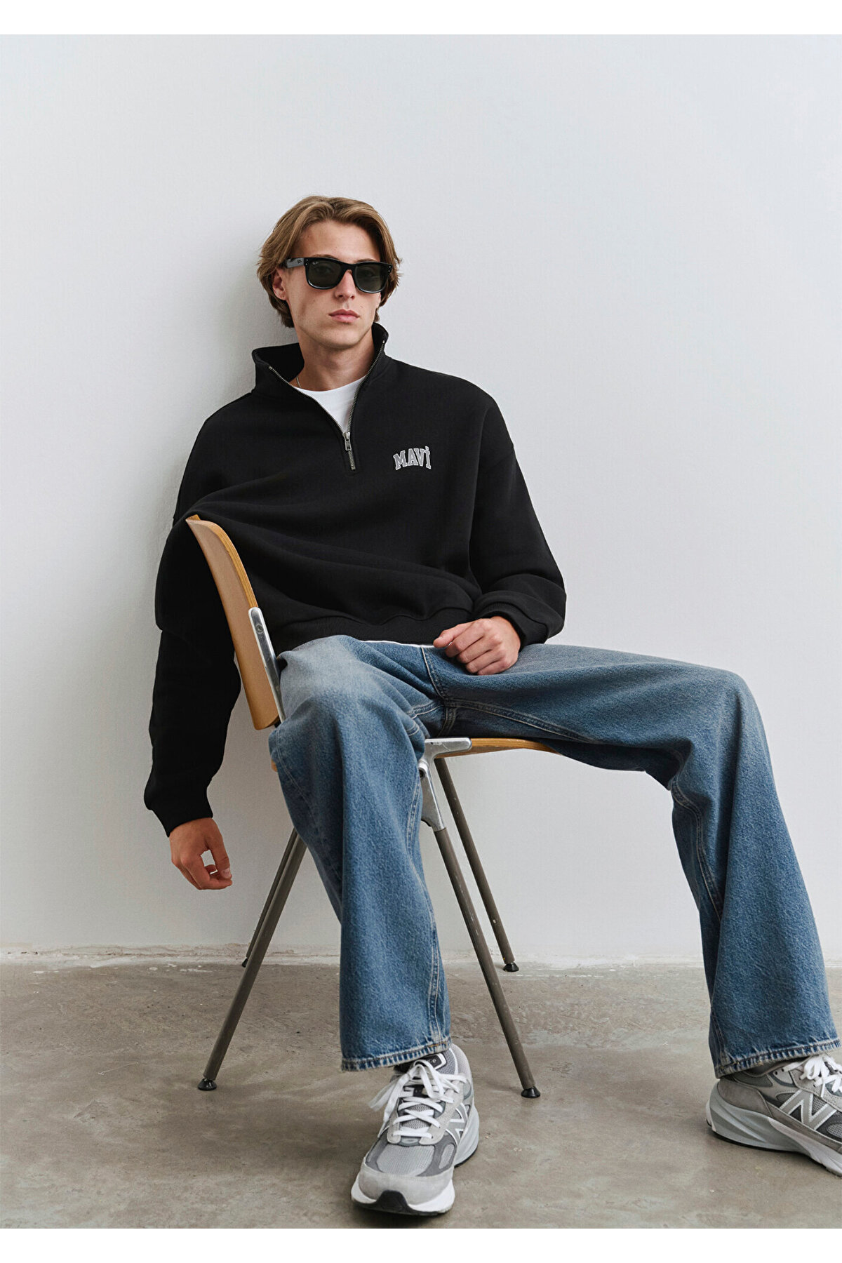 Logo Baskılı Yarı Fermuarlı Siyah Sweatshirt 0S10208-900