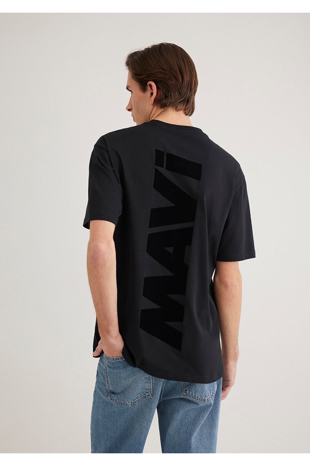 Logo Sırt Baskılı Siyah Tişört Loose Fit / Bol Rahat Kesim 0611313-900