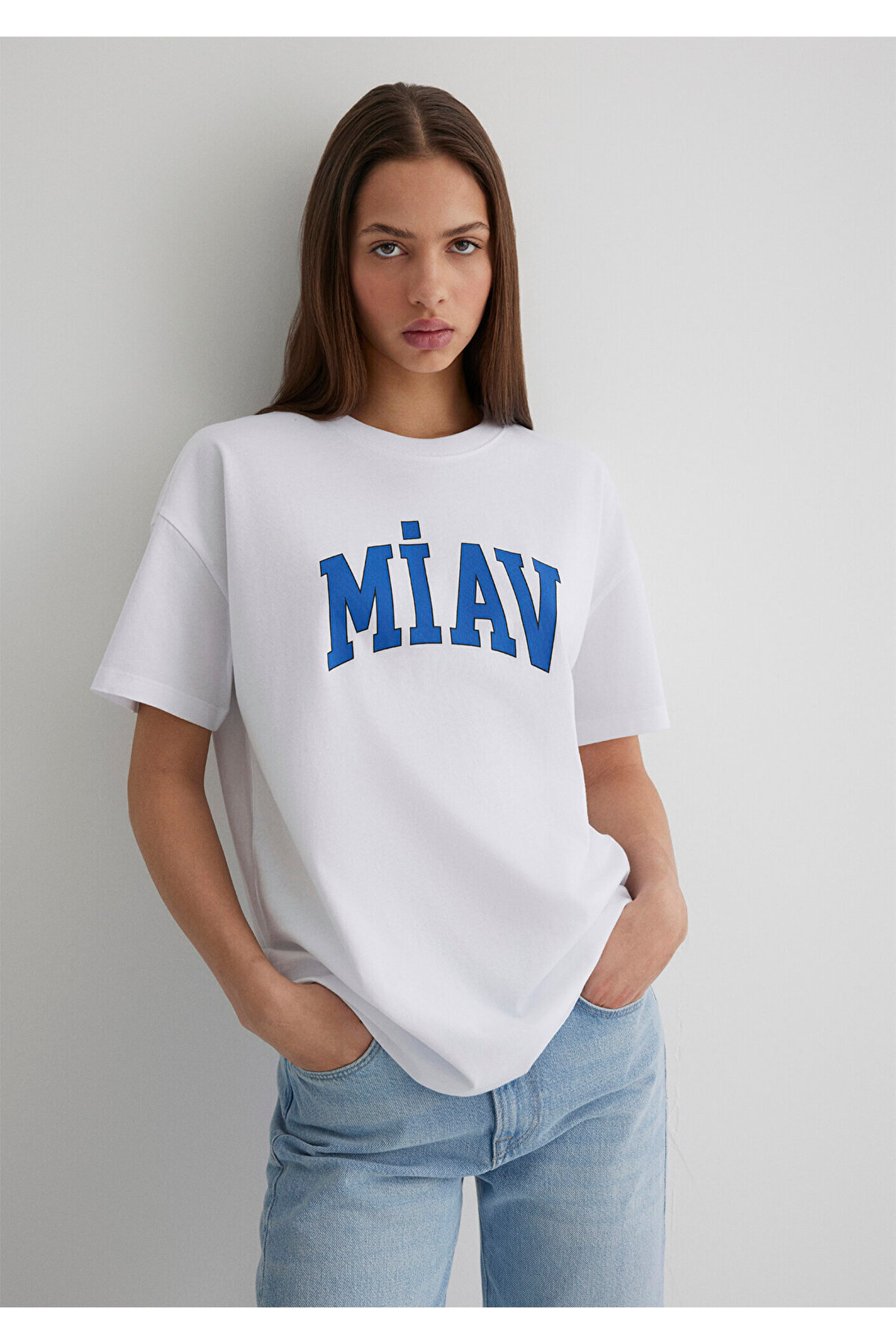 Miav Baskılı Beyaz Tişört Loose Fit / Bol Rahat Kesim 1612457-620