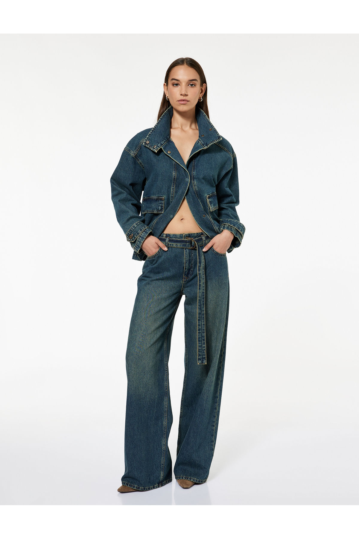 Pamuklu Normal Bel Kemerli Uzun Bol Paça Jean Pantolon - Loose Straight Fit Jean
