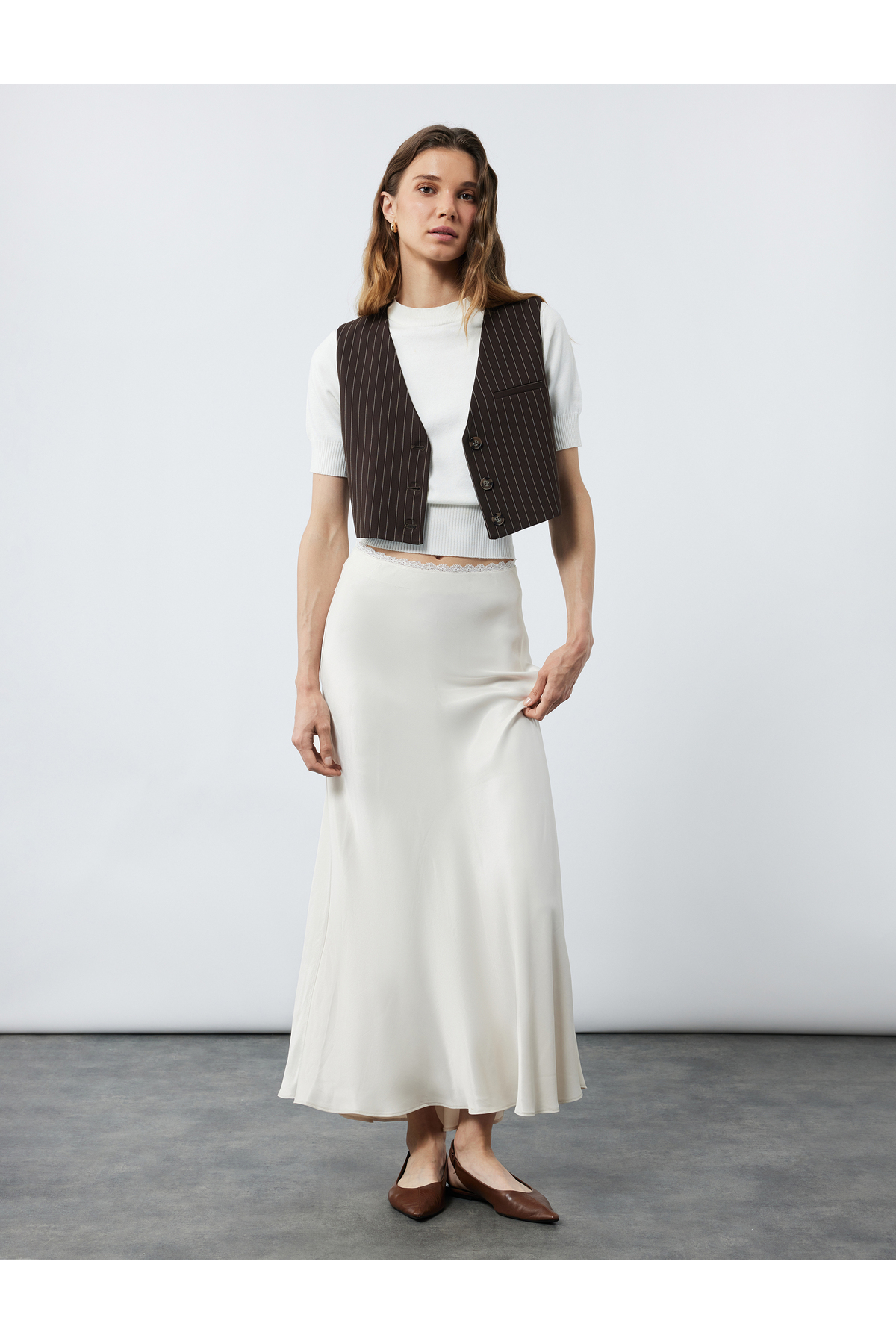Regular Fit Midi Boy Balık Kesim Saten Etek
