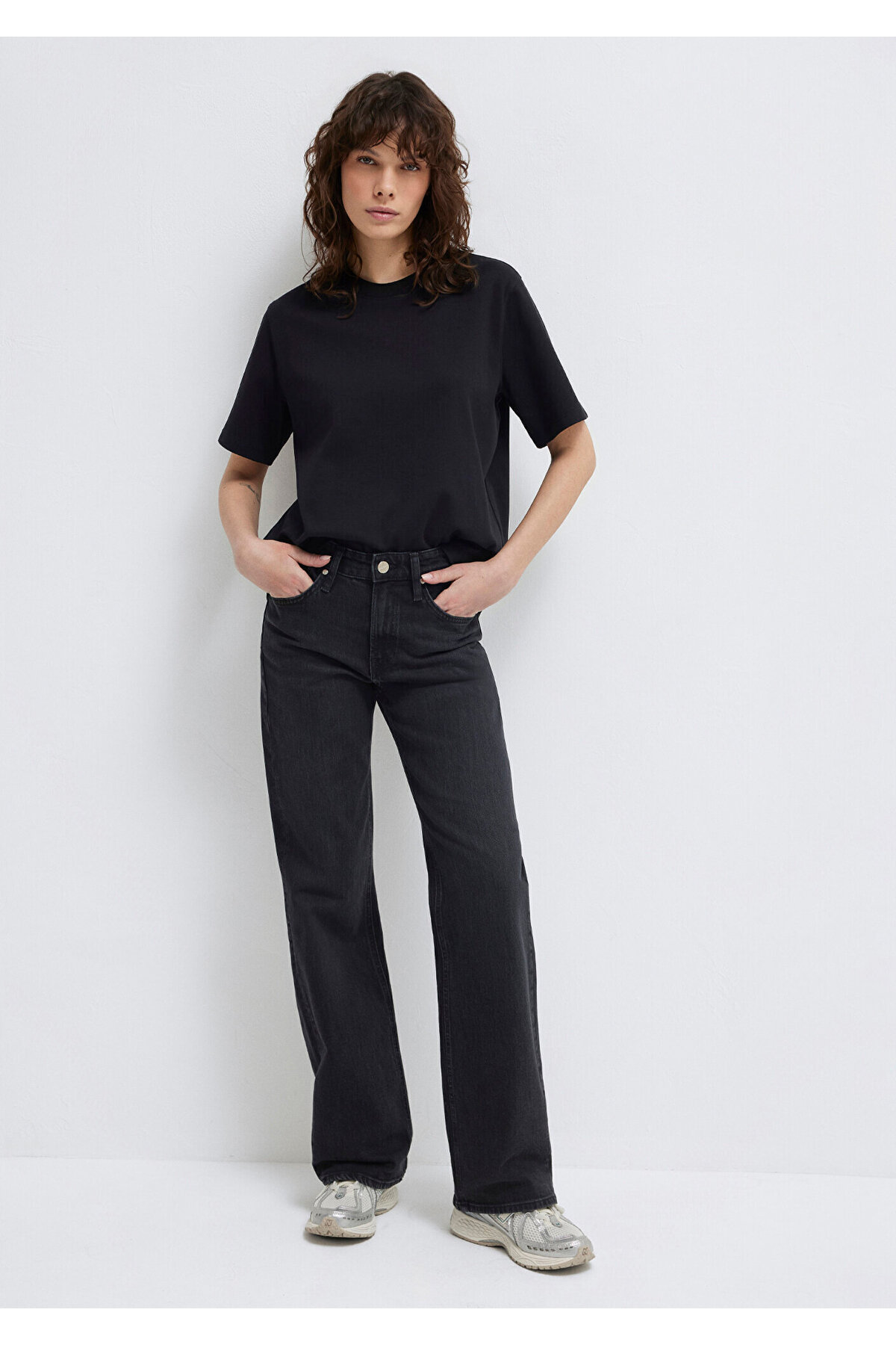 Siyah Basic İnterlok Tişört Loose Fit / Bol Rahat Kesim 1613820-900